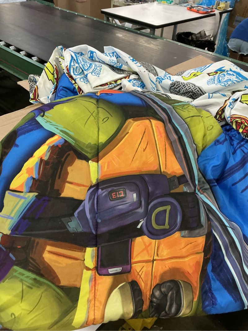 Condition photo showing Good Condition for jay franco nickelodeon teenage mutant ninja turtles twin comforter set - 5 piece bedding includes sheet set & pillow covers - super soft mutant mayhem microfiber bed set twin multi - tmnt