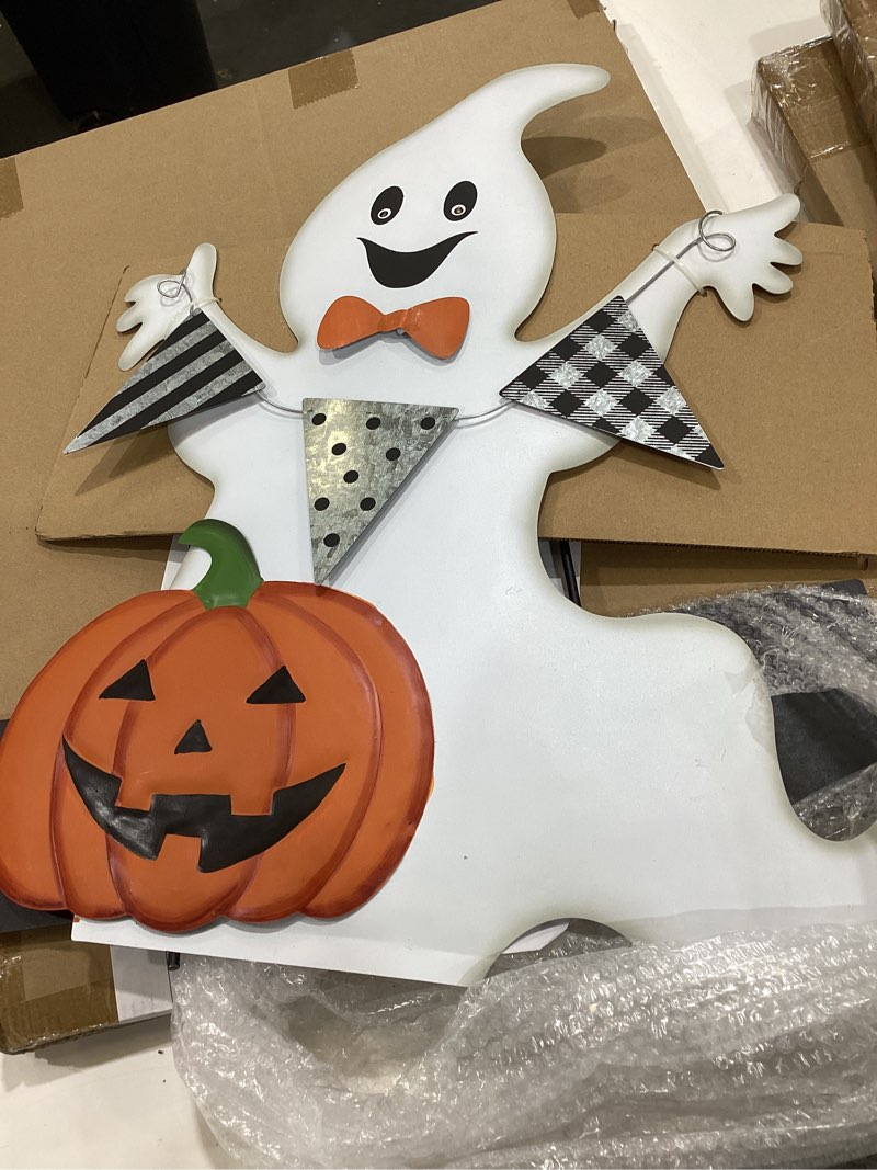 Condition photo showing Good Condition for glitzhome 32\" h lighted metal ghost yard stake, halloween yard sign for home decorative