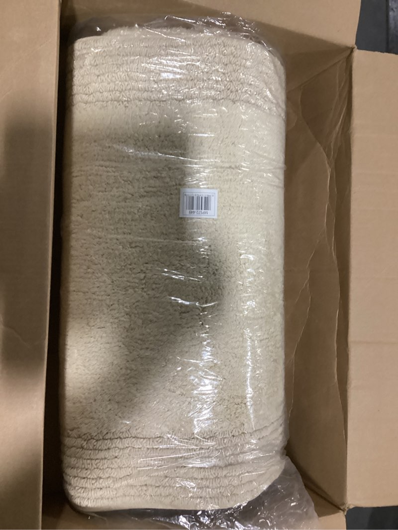 Condition photo showing Good Condition for madison park splendor reversible 100% cotton tufted bathroom rug-3000 gsm hotel quality luxurious plush medium pile bath mat absorbent, quick dry, shower room décor, 24x72, natural natural 2' x 6' (rectangular)