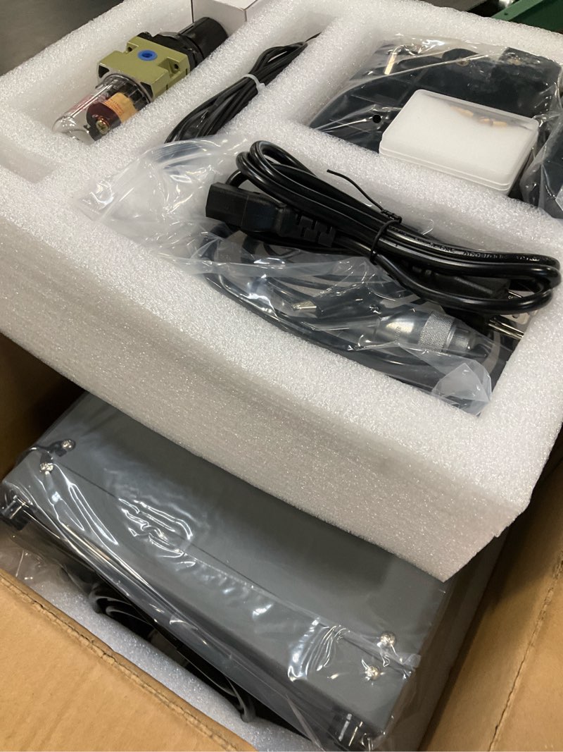 https://lotting-media.assets.bidfta.com/lotting_ab8c8828-cf3c-41da-afde-5a6a9990ba3b