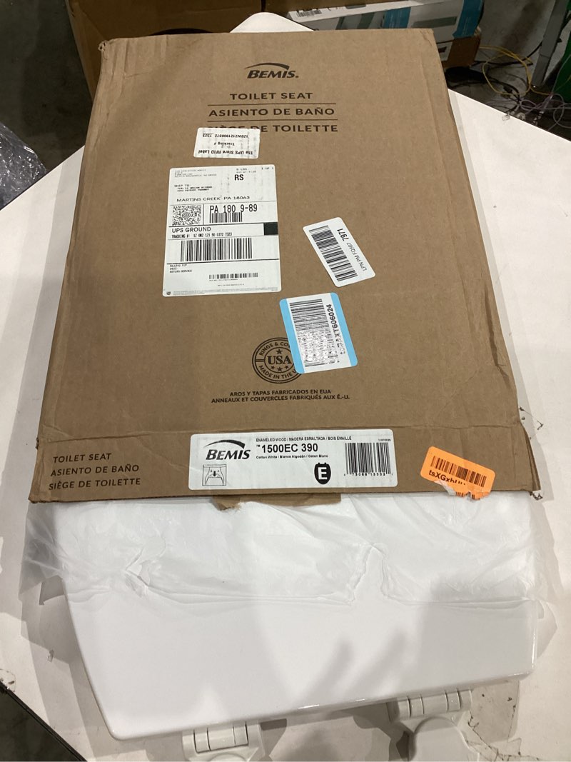 Condition photo showing Good Condition for Bemis 1500EC 390 Lift-Off Wood Elongated Toilet Seat, Cotton White (Pack of 1)