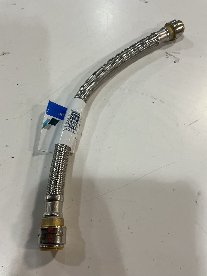 Condition photo showing Good Condition for SharkBite Max 3/4 Inch x 3/4 Inch x 18 In. Braided Flexible Repair Coupling Hose, Push-to-Connect Brass Plumbing Fitting, UR3016FX18 SharkBite Max 18 in. L x 3/4 in. PTC x 3/4 in. PTC