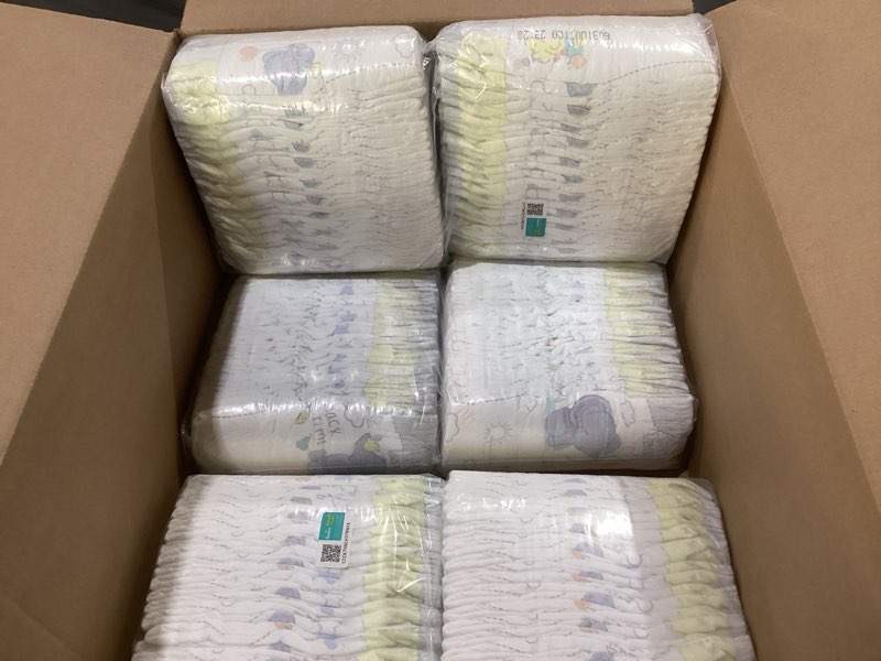 Condition photo showing Good Condition for pampers swaddlers diapers, size 4 (15-34 lbs), 150 count, absorbent, keeps baby dry and comfortable, skin safe disposable baby diaper (packaging may vary) size 4 150