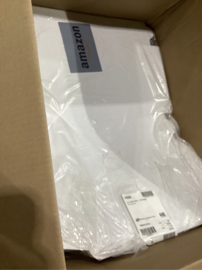 Condition photo showing Good Condition for southern champion tray 1025 premium clay coated kraft paperboard white non-window sheet cake and utility box, 14" length x 10" width x 4" height, 1/4 sheet (case of 100) white non-window 14" x 10" x 4"