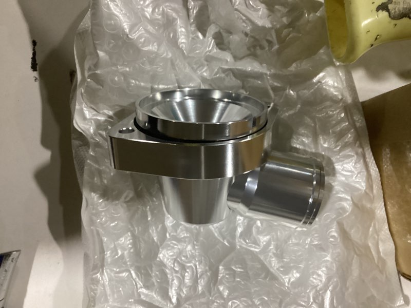 Condition photo showing New/Like New for Billet Swivel Thermostat Housings Water Neck 1.5" Compatible with GM LS LS1 LS2 LS3 Engine