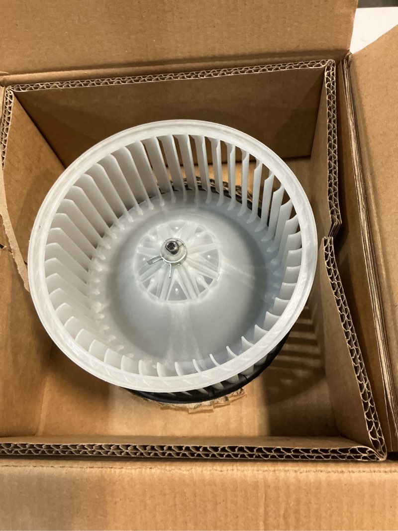 Condition photo showing Good Condition for front 700222 ac heater blower motor fan fit for hyundai elantra 2007-2010, equus 2011-2013, genesis 2009-2014, santa fe 2007-2009, veracruz 2007-2012 sk819165, bm00153c, 32a1005, 32a1015