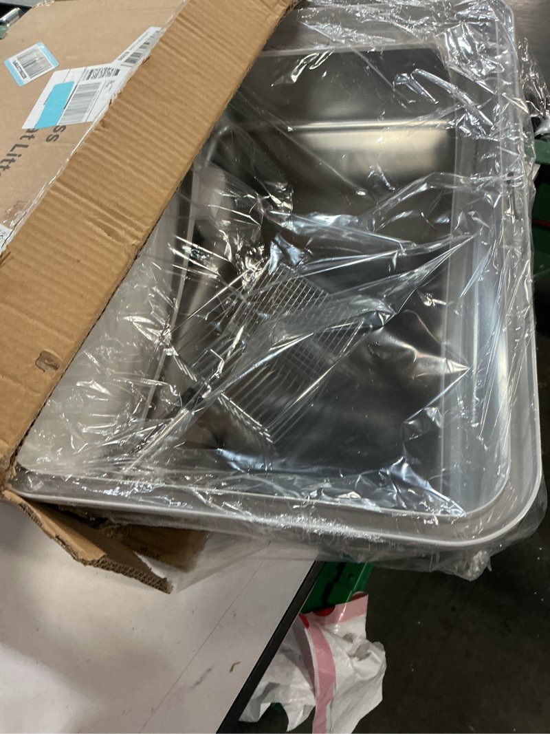 Condition photo showing Good Condition for Stainless Steel Litter Box | XL Enclosed Cat Litter Boxes with Lid for Big Cats | High Sided, Anti-Urine Leakage | Non-Stick Bottom & Includes Litter Mat & Metal Scoop