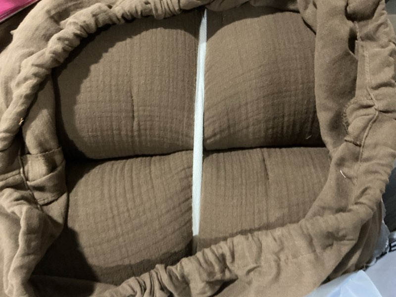 Condition photo showing Good Condition for organic cotton gauze dream quilt, king, chocolate