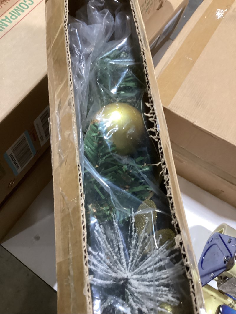 Condition photo showing New/Like New for Christmas Wreath Christmas Front Door Wreath Ornament,Christmasl Collection, 20X16Inches, for Home Winter Thanksgiving Xmas Outdoor Indoor Mantel Wall Window Party Holiday Decor 20X16in Wreaths-green