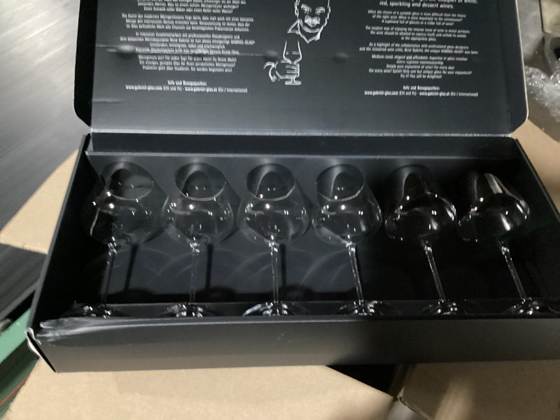 Condition photo showing Good Condition for gabriel-glas crystal wine glasses, set of 6 with gift box - premium, universal wine glass for red and white wine - dishwasher safe, lead-free, 16 oz