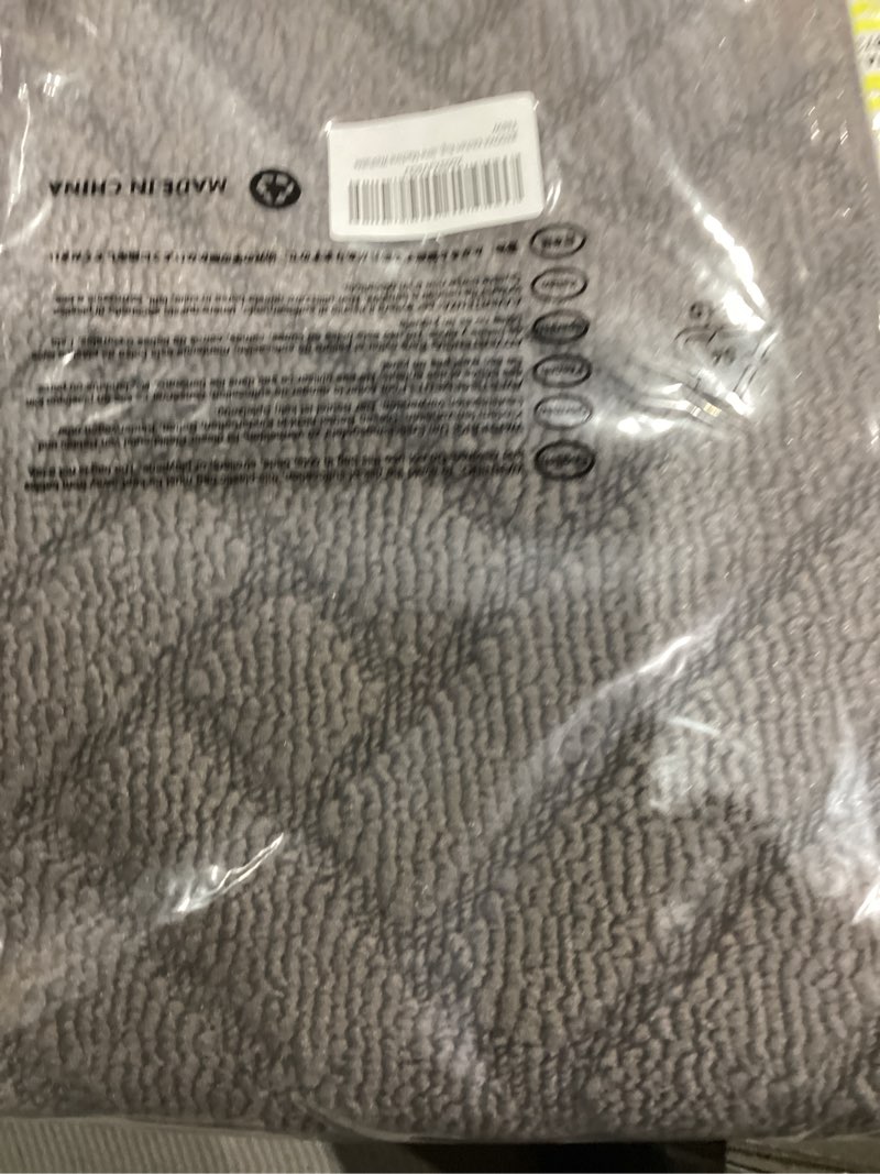 Condition photo showing New/Like New for Kitchen Rugs and Mats for Floor,Grey Kitchen Runner Rug 20"x47" Non Skid Absorbent Resist Dirt Comfort Standing Mat for Entryway,Hallway, Front of Sink,Polypropylene Machine Washable Grey 1'8" x 3'11" (Runner)