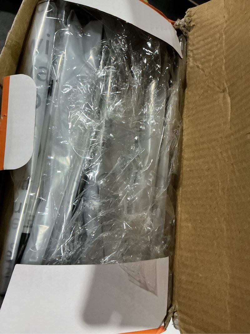 Condition photo showing Good Condition for gongshi vacuum storage bags, space saver seal bags for clothing, travel luggage,blankets, comforters, pillows, clothes storage.12 jumbo