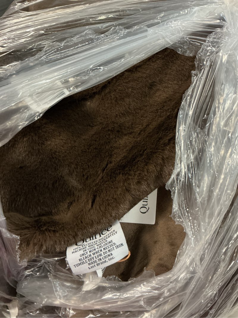 Condition photo showing Good Condition for luxury faux fur throw, 50x60, truffle