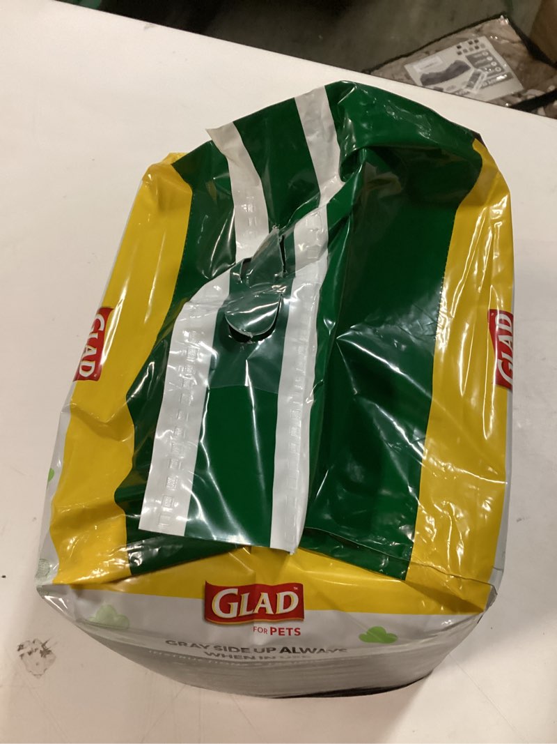 Condition photo showing New/Like New for Glad for Pets JUMBOSIZE/XL Charcoal Puppy Pads, AllinOne Black Training Pads That ABSORB & Neutralize Urine Instantly New & Improved Quality, 50 Count (Pack of 1) Charcoal 28" x 30" - 50 Count