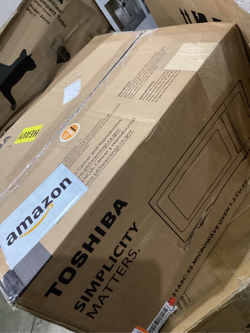 Condition photo showing Good Condition for TOSHIBA EM131A5C-SS Countertop Microwave Ovens 1.2 Cu Ft with 12.4" Removable Turntable Smart Humidity Sensor, 12 Auto Menus Mute Function ECO Mode Easy Clean Interior, 1000W, Silver 1.20 Cu.ft
