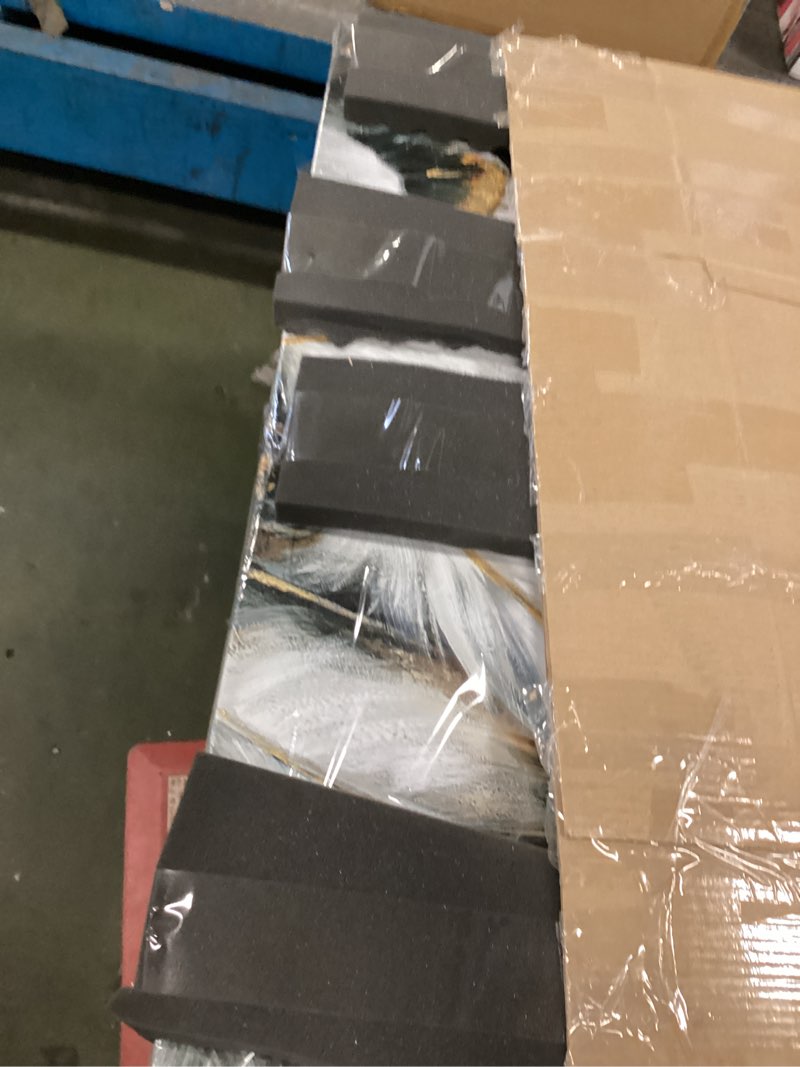 https://lotting-media.assets.bidfta.com/lotting_abff94cb-2175-419a-bfbe-6eb46803c6e0