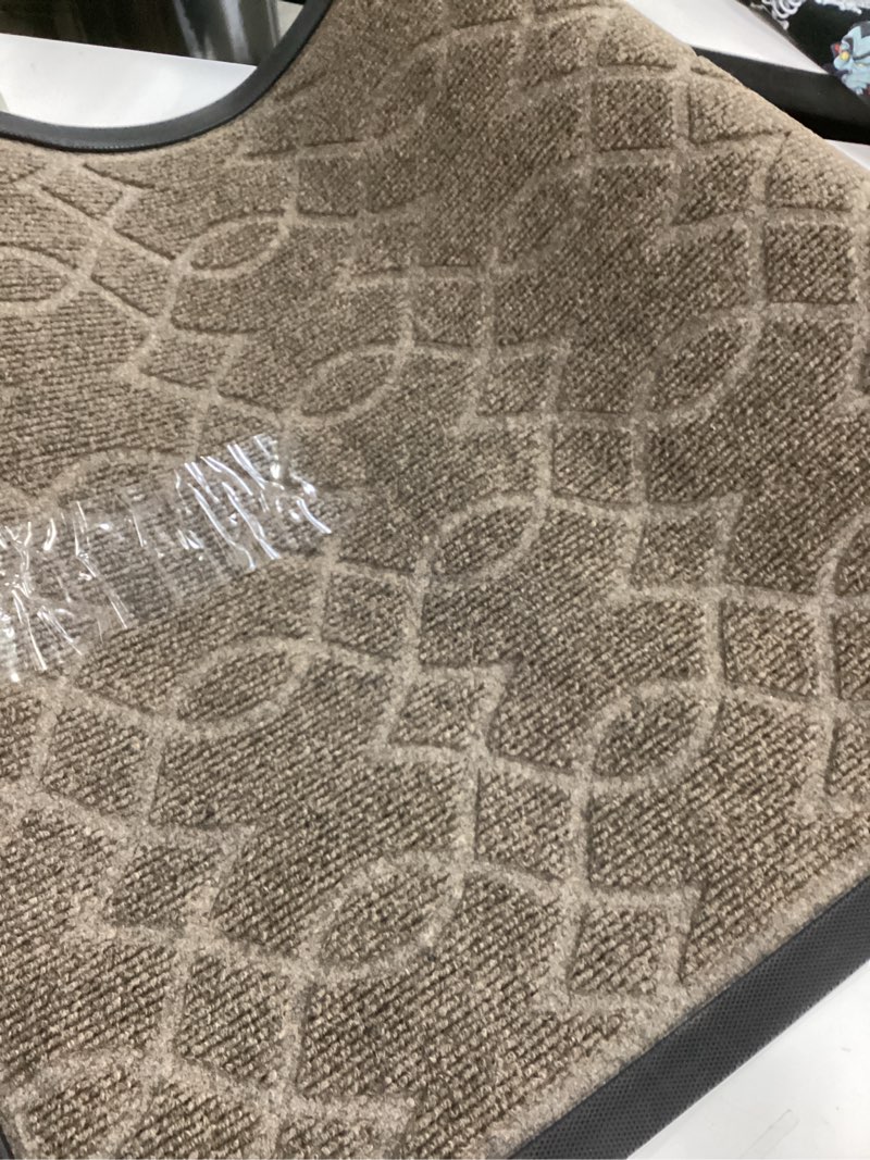 Condition photo showing Good Condition for Yimobra Large Door Mat 36x24, All-Season Waterproof Doormat Outdoor Entrance, Heavy Duty Non-Slip Outside Door Mat for Garage Patio Proch Entryway Indoor, Easy Clean, Brown