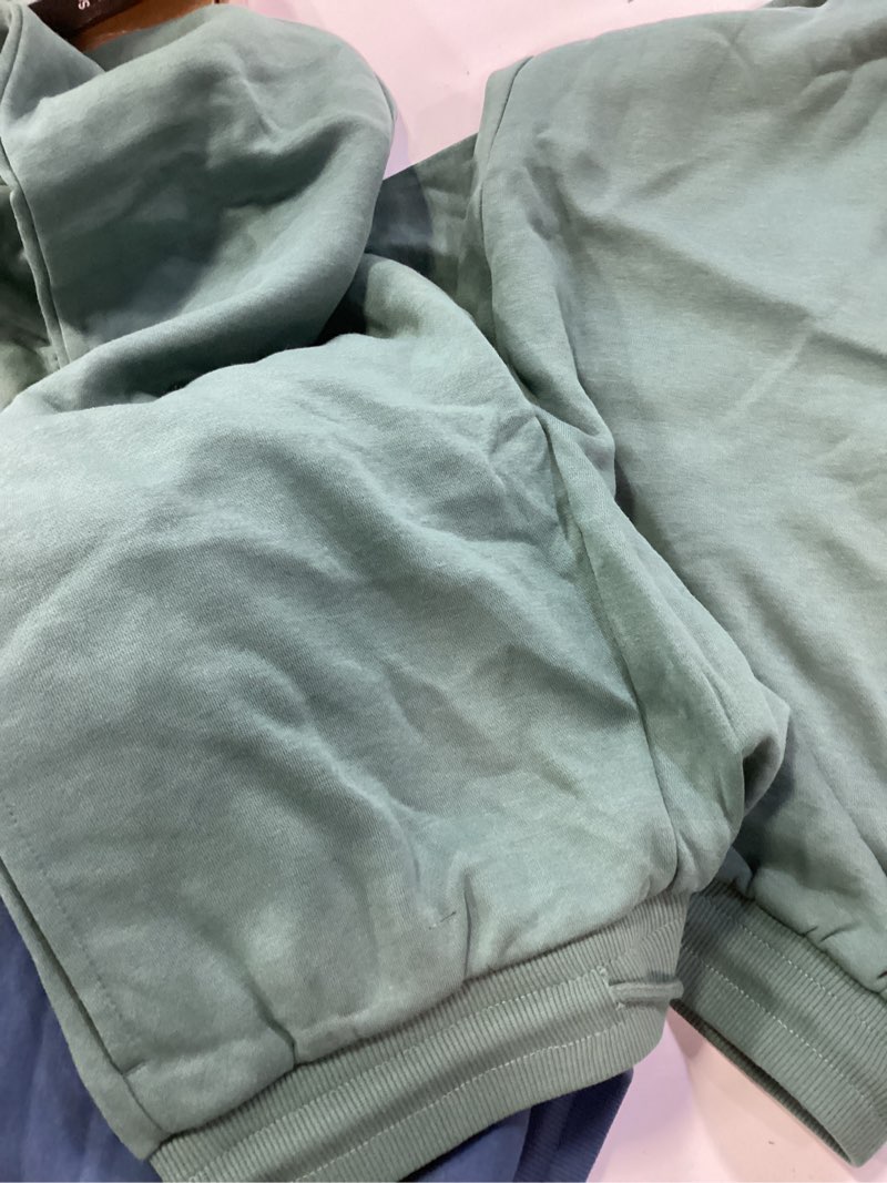 Condition photo showing New/Like New for pure champ 3pk boys sweatpants fleece athletic workout kids clothes boys joggers with zipper pocket and drawstring size 4-20 x-small set2