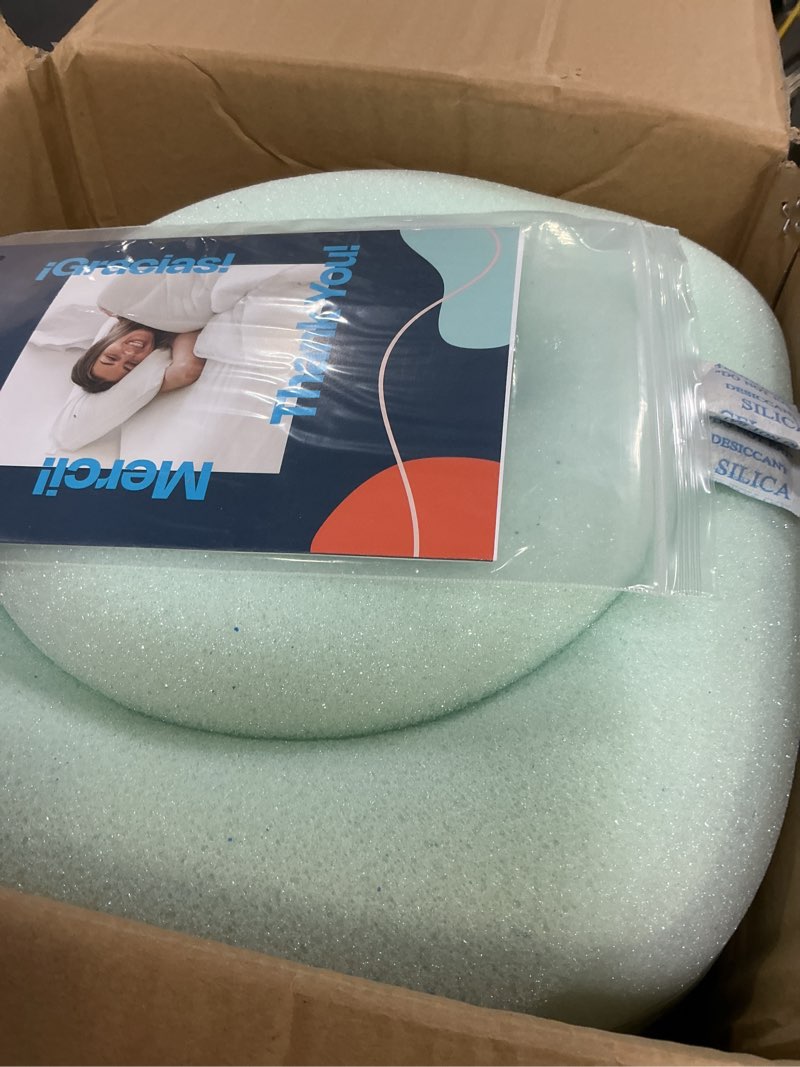 Condition photo showing Good Condition for LINENSPA Memory Foam Mattress Topper - 3 Inch Gel Infused Memory Foam - Plush Feel - Cooling and Pressure Relieving - CertiPUR Certified - Dorm Room Essentials - Twin Size Twin 3 Inch Classic Gel