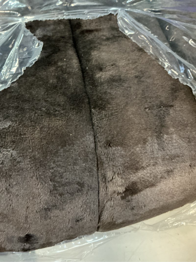 Condition photo showing Good Condition for buganda memory foam bath mat, 50" x 30", ultra soft bathroom rugs, water absorbent and machine washable bath rug runner for bathroom, shower, and tub, brown brown rectangular 50" x 30"