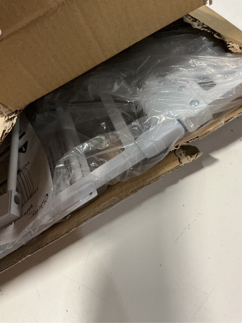 Condition photo showing Good Condition for Baby Gate No Drilling, 29"-40" Auto Close Dog Gate Indoor for Doorways & Stairs, Pressure Mounted Adjustable Pet Gate, Easy Walk Through Child Gate for Children & Pets Stroller Friendly, White