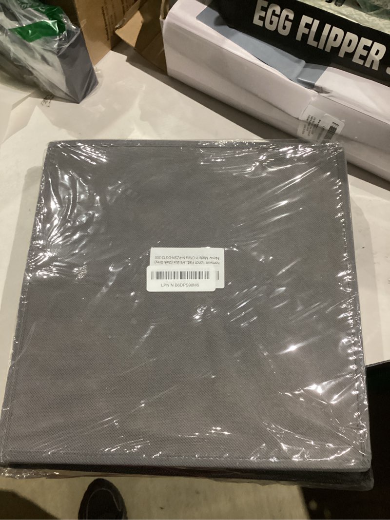 Condition photo showing New/Like New for china storage containers, 12 inch dish dinner plate storage containers, hard shell quilted dinnerware storage box case with lids and felt protectors for dishes plates storage and moving (dark grey) dark grey zipper cover