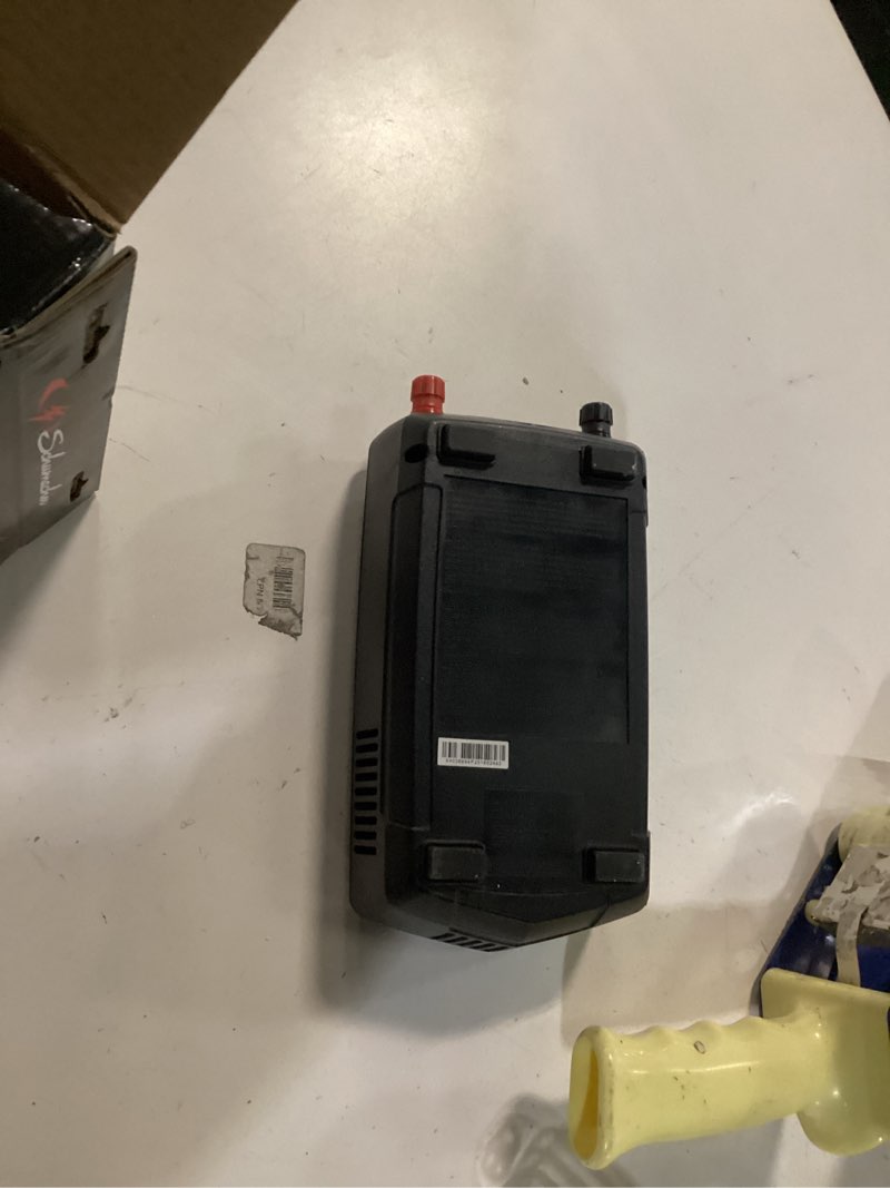 Condition photo showing Good Condition for Schumacher XI75DU DC to AC Digital Power Inverter for Cars