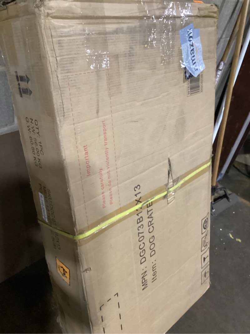 dog crate 131x75x22.5 cm