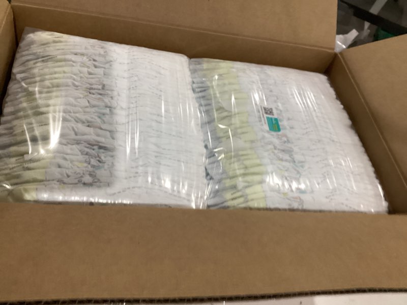 Condition photo showing New/Like New for pampers swaddlers diapers, size 5 (20-37 lbs), 132 count, absorbent, keeps baby dry and comfortable, skin safe disposable baby diaper (packaging may vary) size 5 132