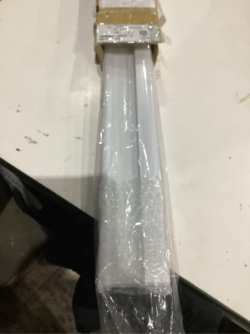 Condition photo showing Good Condition for DEZ FURNISHINGS Cordless 1" Light Filtering Pleated Shade, Fabric, 27"W x 72"H, White White 27"W x 72"H