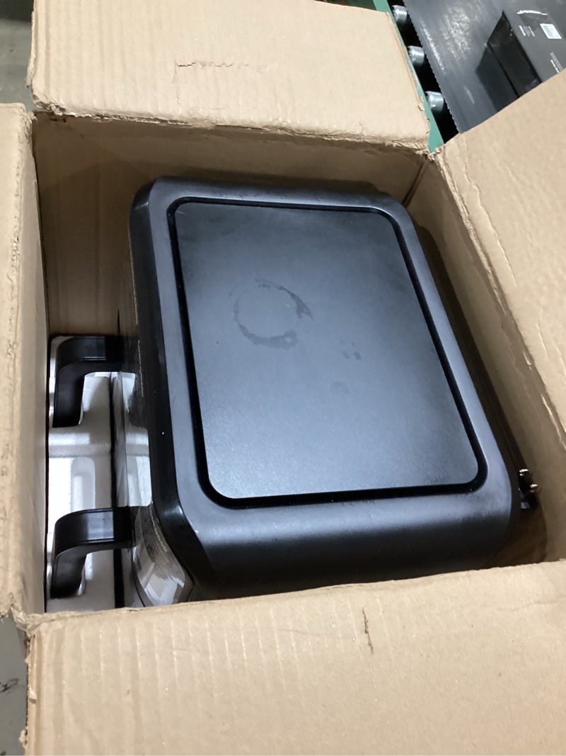 Condition photo showing Good Condition for chefman 6 quart dual basket air fryer oven with easy view windows, sync finish, hi-fry, auto shutoff, 2 independent 3qt nonstick dishwasher safe frying baskets, digital double air fryer - black 6 quart - window