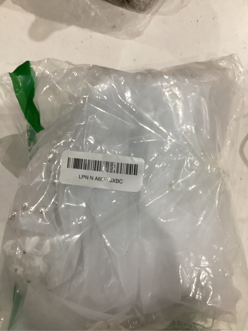 Condition photo showing As Is for Womens 1 Tier Fingertip Length Veils Short Pearl and Flower Edge Wedding Bridal Veil With Comb White-39inch