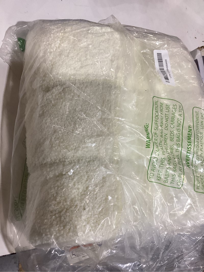 Condition photo showing Good Condition for dexi bathroom rug 32x20, non slip washable bath mat for shower floor, absorbent soft bathmat with rubber backing, quick dry microfiber carpet, cream cream 32" x 20" (rectangular)