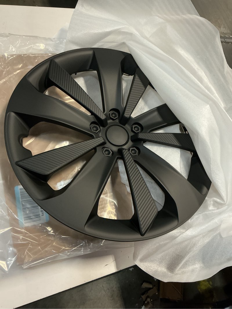 Condition photo showing Good Condition for  Hubcap Wheel Hah Crer for Suhan Tigreza 2017 2018 20014 2120 2021 2022 2023 Aucessories, DEM Style Custom Replacement Wace 1 Cap Tire Hub Lisslews Iseallation thub (ap, Maul= Blauk 15 Inuh 1