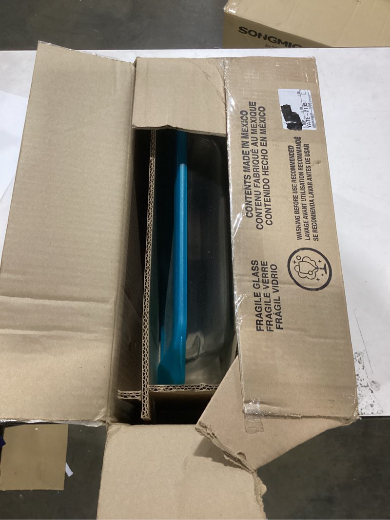 Condition photo showing Good Condition for Libbey Baker’s Premium 4 Piece Glass Baking Dish Set, Multipurpose, Space Saving Casserole Dish with Lid Set, Baking Glassware for Potlucks, Leftovers Premium - 4pc Mixed Set