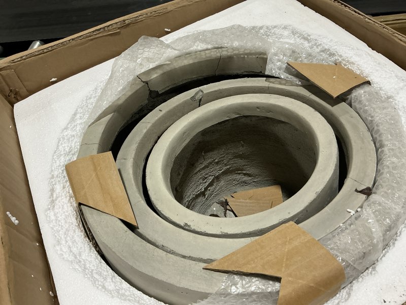 Condition photo showing As Is for kante 9.8",12.6",15.7" dia round concrete planter set of 3, modern style large cylindrical plant pot with drainage hole and rubber plug for indoor outdoor patio, weathered concrete weathered concrete 9.8",12.6",15.7" dia