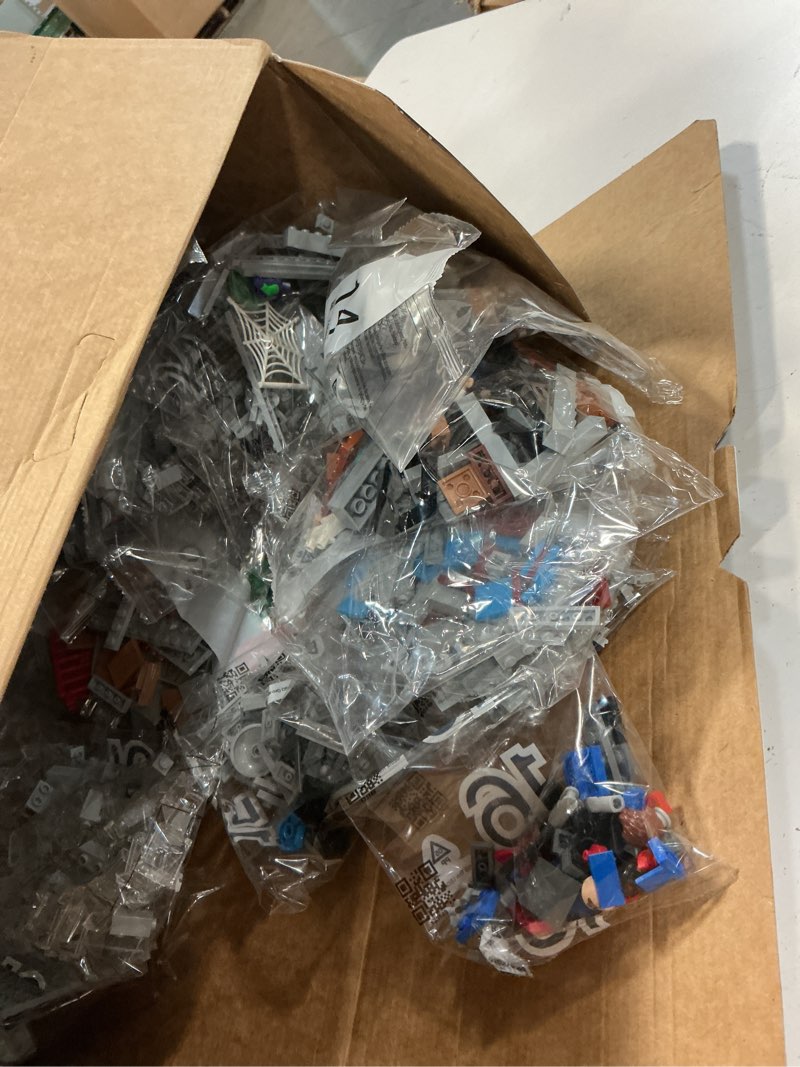 Condition photo showing Good Condition for lego marvel spider-man daily bugle building sets for adults - display as office or book shelf decor - gifts for christmas - 25 minifigures - 76178 standard packaging