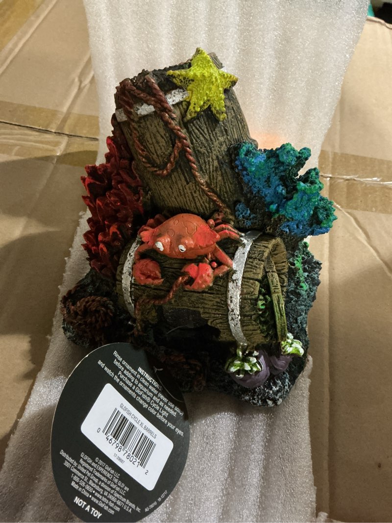 Condition photo showing New/Like New for GloFish TM78021 Aquarium Ornament - Barrels - Extra Large