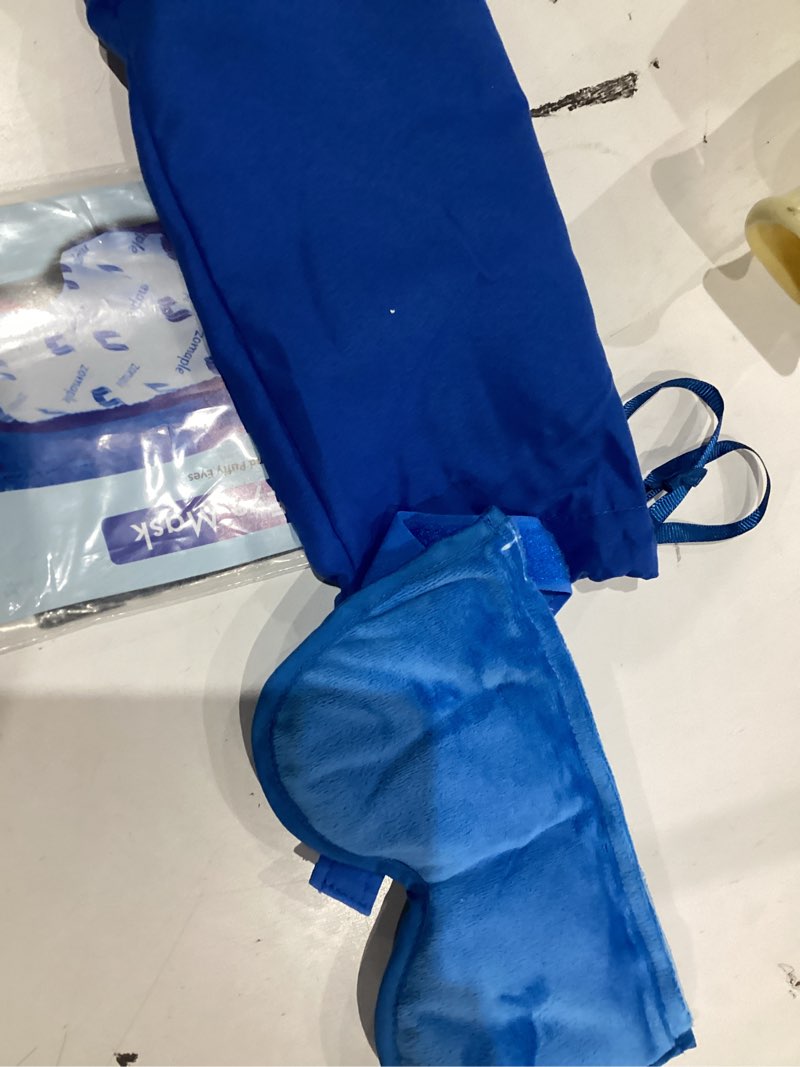 Condition photo showing New/Like New for zomaple heated eye mask, blue – soothing moist heat for dry, tired eyes – quick microwave prep, adjustable strap, travel pouch & plush washable cover – reusable, cord-free warm compress for eyes