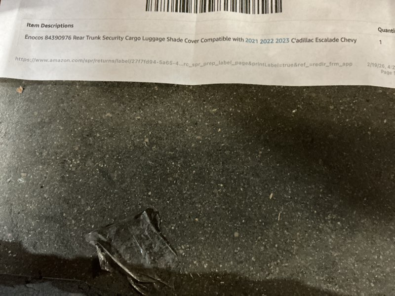 Condition photo showing New/Like New for Cargo Cover Compatible with Tahoe/Suburban/Cadillac Escalade/GMC Yukon/Yukon XL 2021-2023 2024 Accessories Retractable Trunk Cover Black Rear Trunk Security Cover Upgrade