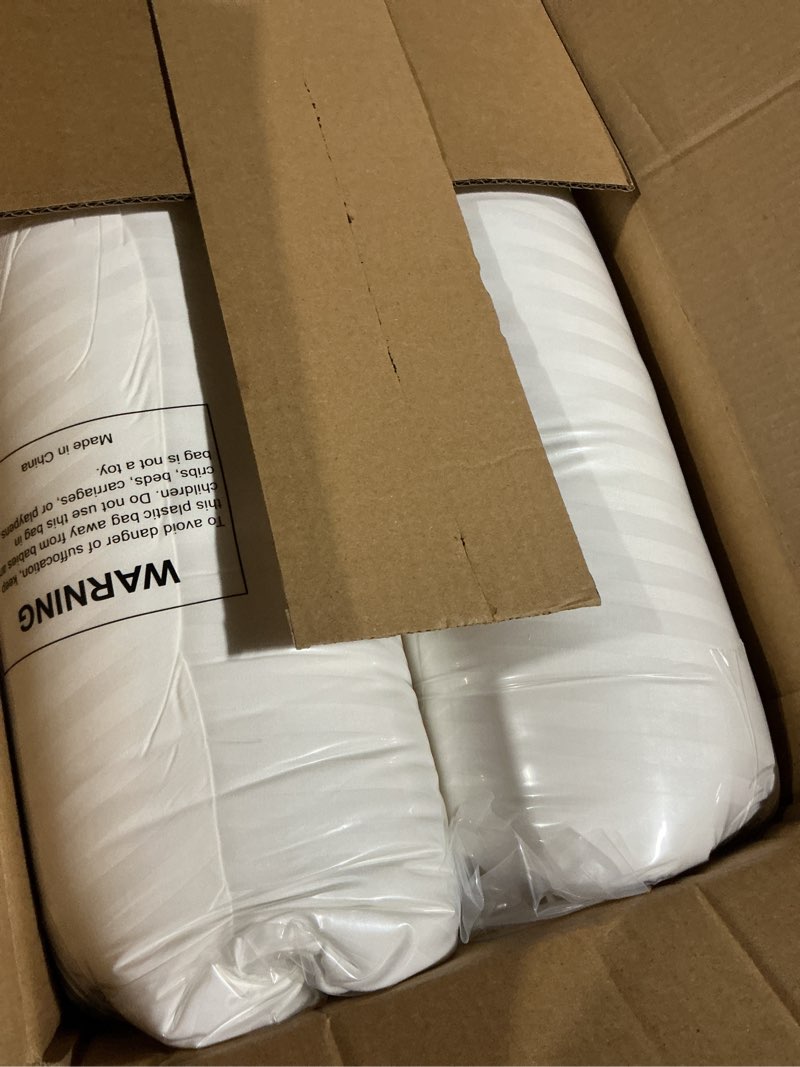 Condition photo showing Good Condition for Beckham Hotel Collection Bed Pillows Standard/Queen Size Set of 2 - Original Soft Down Alternative Pillow for Sleeping - Soft Support for Back, Stomach or Side Sleepers Queen / Standard White