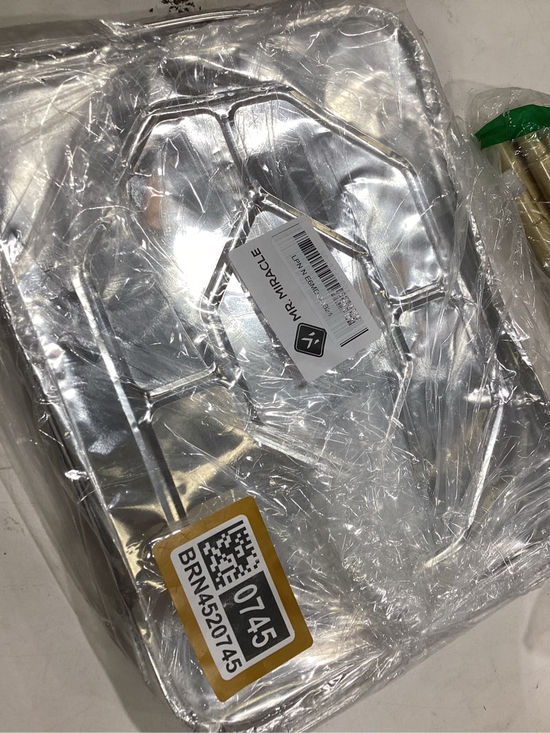 Condition photo showing Good Condition for mr. miracle aluminum lids for half size 9x13 foil steam pans.