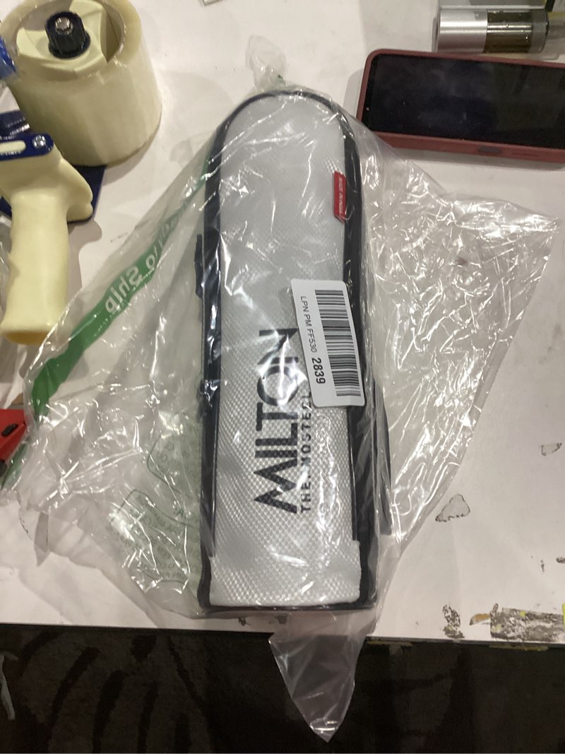 Condition photo showing Good Condition for Milton Thermosteel Flip Lid 1000, Double Walled Vacuum Insulated Thermos 1000 ml | 34 oz | 1 Ltr | 24 Hours Hot and Cold Water Bottle with Cover, Stainless Steel, BPA Free,Leak Proof | Silver 34 Ounces