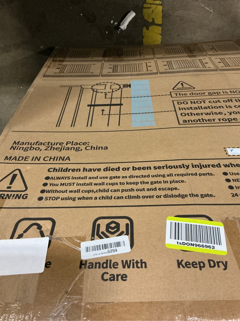 Condition photo showing Good Condition for cumbor 36" extra tall baby gate for stairs, 29.7-48" wide dog gates for doorways, auto close safety gate for babies and pets, easy install, pressure mounted, fits doorways, stairs, entryways, black black 29.7-48"w x 36"h