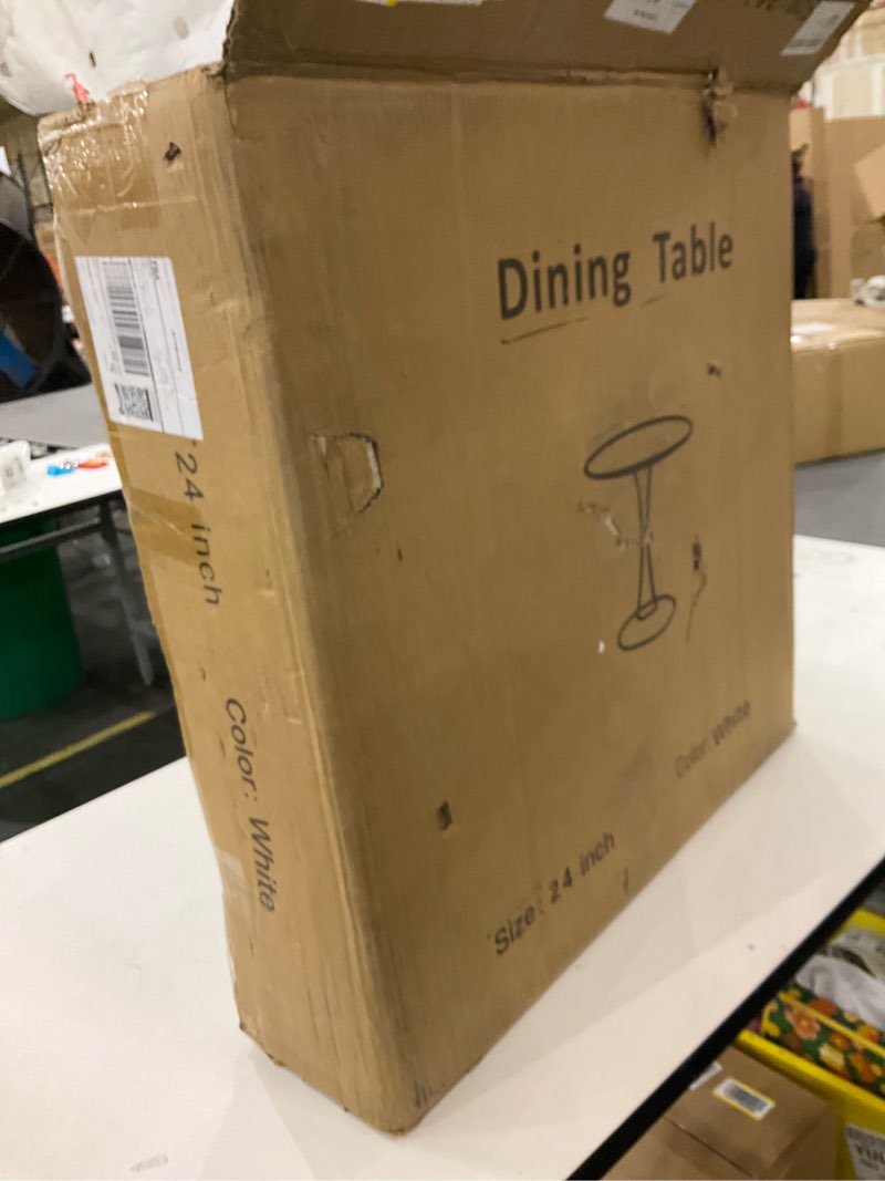 Condition photo showing Good Condition for White Round Table