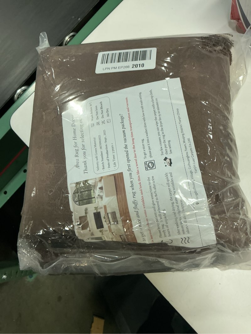 Condition photo showing New/Like New for vasofe brown hallway runner rug,2x6 feet non slip runners,indoor thickened memory foam bedside rugs for bedroom nursery dorm kids boys room, machine washable low pile shag fluffy carpets for entrance brown 2' x 6' (rectangular)