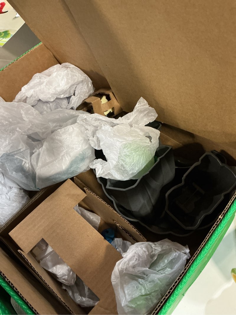 Condition photo showing Good Condition for BRIO World Dinosaur Deluxe Set - 44-Piece FSC-Certified - Wood Train Set & Accessories - Works with All Wooden Train Sets - Dinosaur Train Engine, 2 Wagons, 8 Dinosaurs, Tracks & More - Kids Ages 3+ BRIO World – 36104 Dinosaur Deluxe Set | 44-Piece Toy Train Set for Kids Ages 3 Years and Up