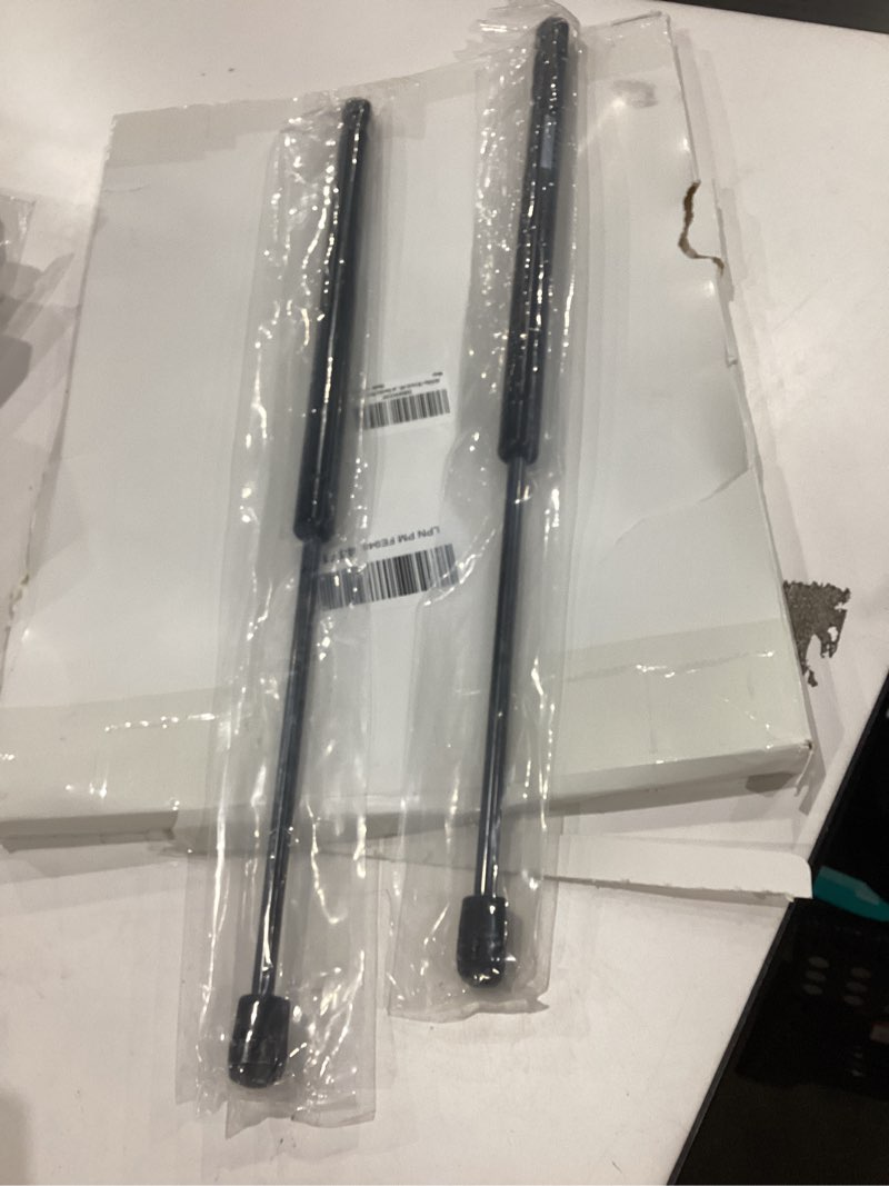 Condition photo showing Good Condition for AiYiGu 18 Inch 40LB/178N Gas Shock Strut Spring Lift Support for Leer Camper Shell Truck Topper Cap Canopy Door Windows Toolbox Snugtop
