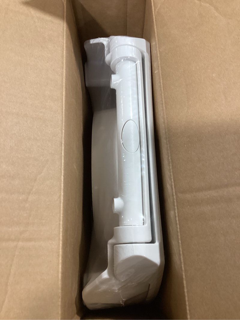 Condition photo showing New/Like New for KOHLER 25875-0 Hyten 3" Height, Elevated Soft Close Elongated Toilet Seat, Contoured Seat with Grip-Tight Bumpers, Quick-Attach Hardware, No Slam Toilet Seat, White White Elongated