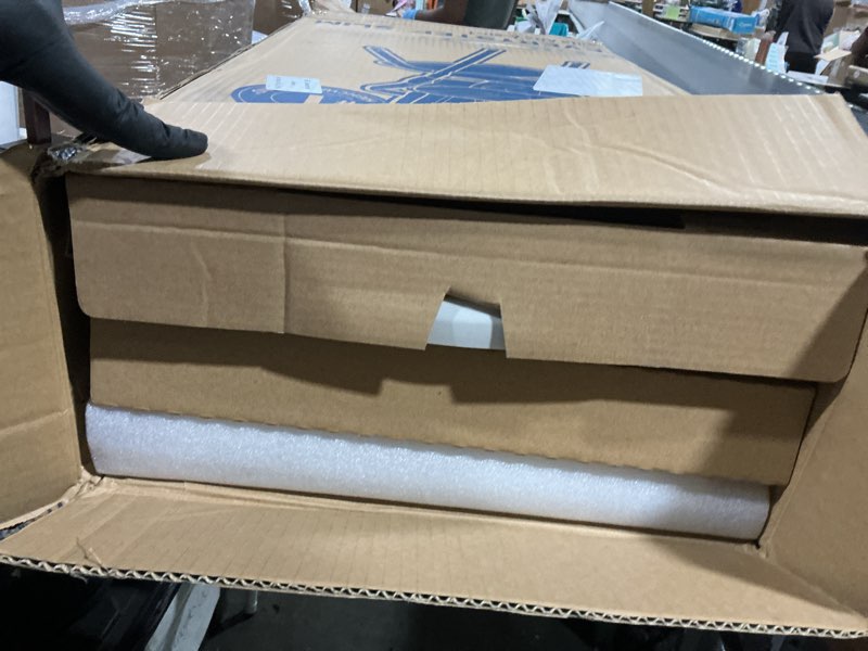 Condition photo showing New/Like New for graco everystep 6 in 1 high chair, babies and toddlers portable slim high chair with 6 growing stages from infant to toddler seating, convenient for dining time, featured design in misty